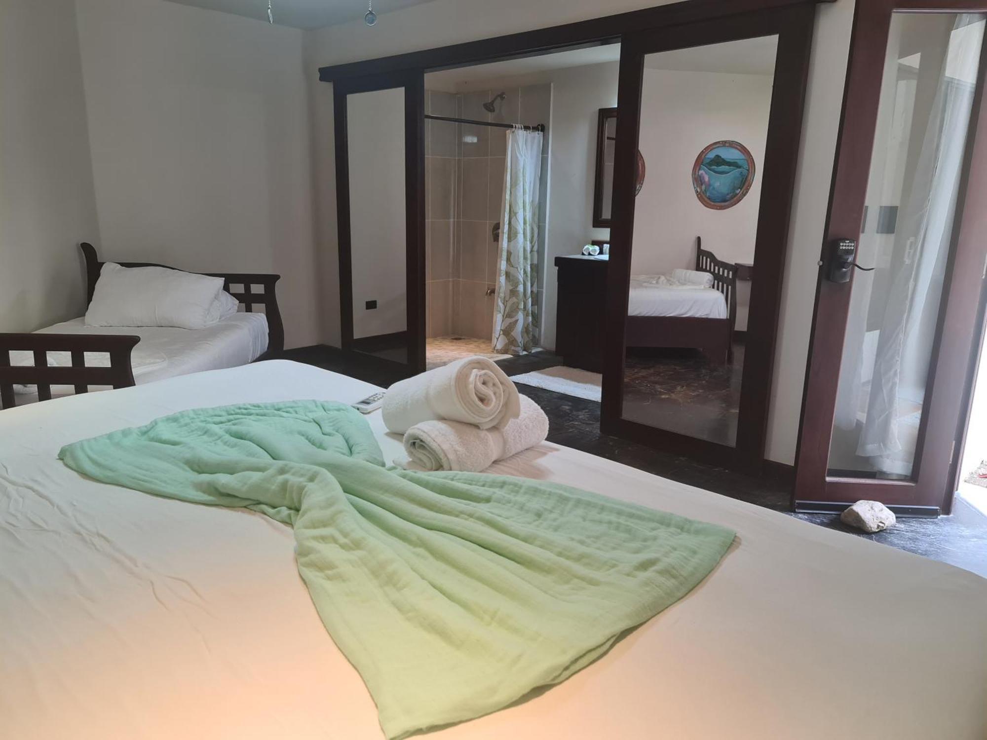 Hona Beach Hotel Dominical Phòng bức ảnh